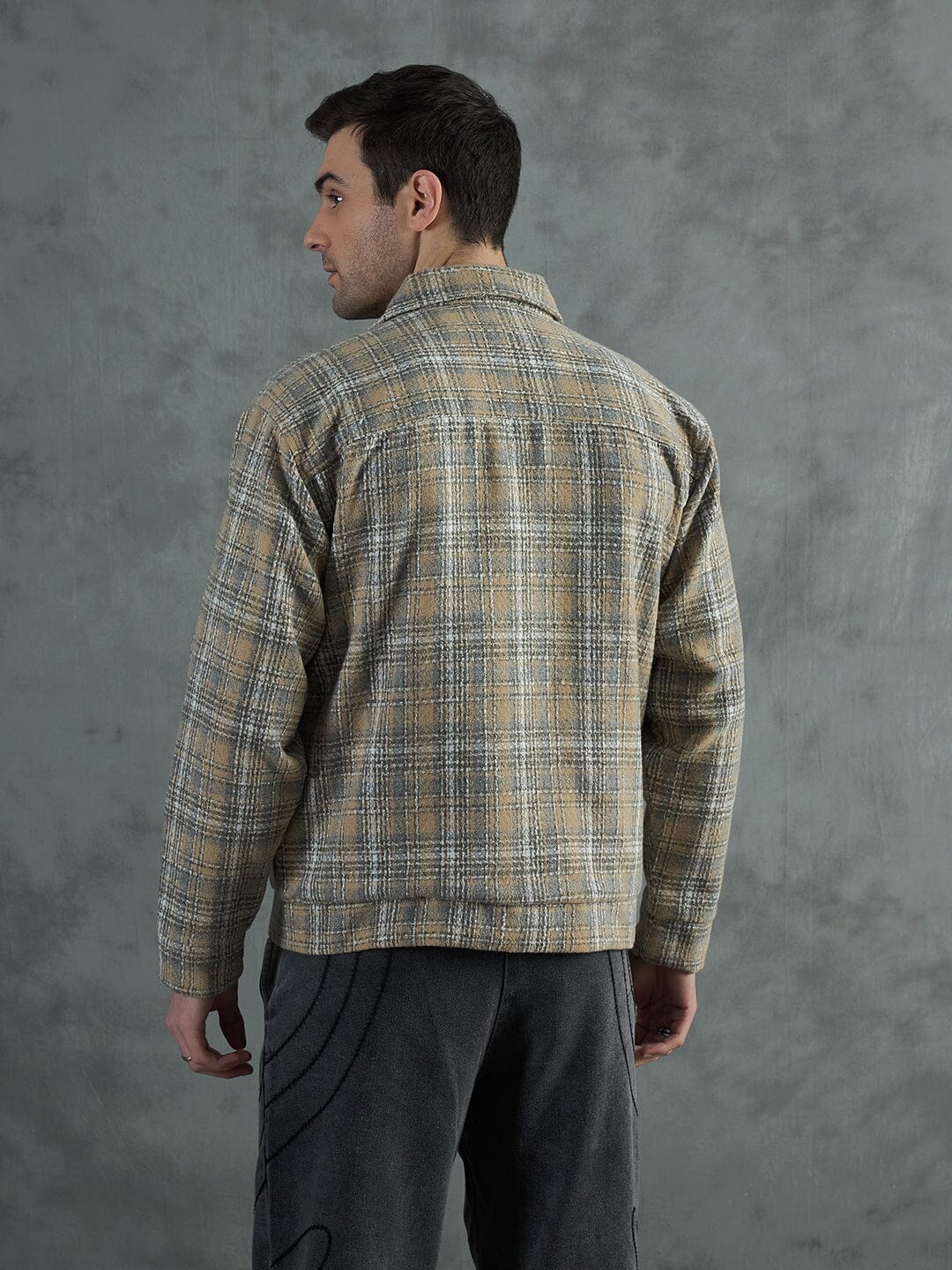 Biege Checkered Tweed Cropped Jacket - Image 3