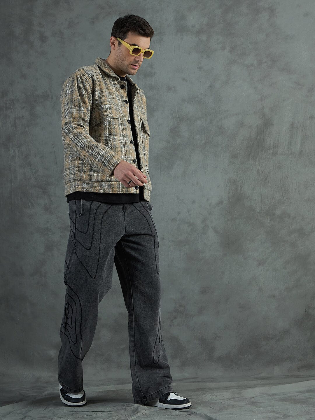 Biege Checkered Tweed Cropped Jacket - Image 5
