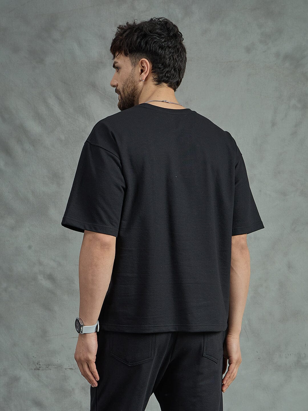 Black Rose Embroidery Oversized Tee - Image 3