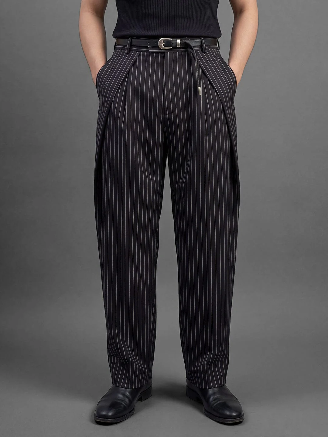 Black striped pleated Korean pants