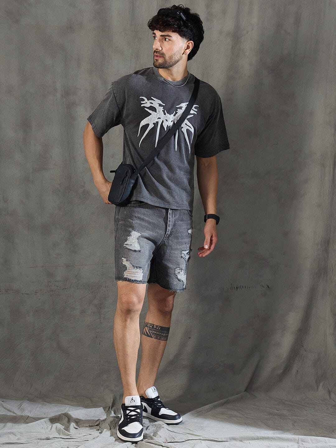 Charcoal Washed Bat Graphic Oversized Tshirt - Image 6