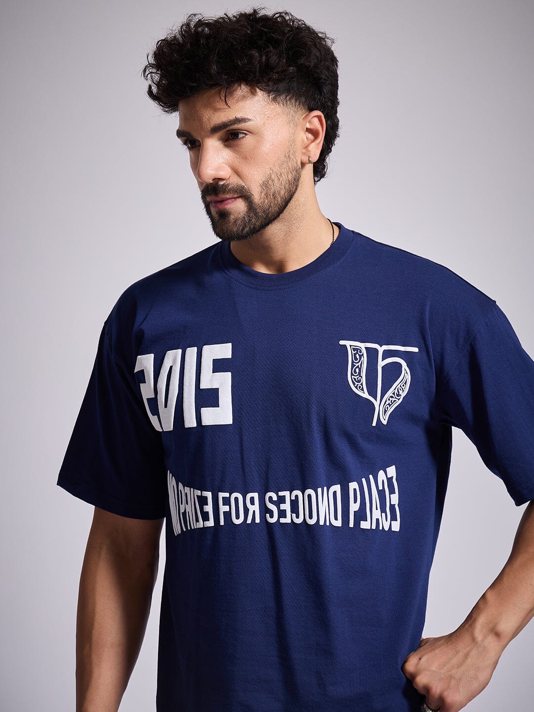 Navy Graphic Oversized Tshirt - Image 3