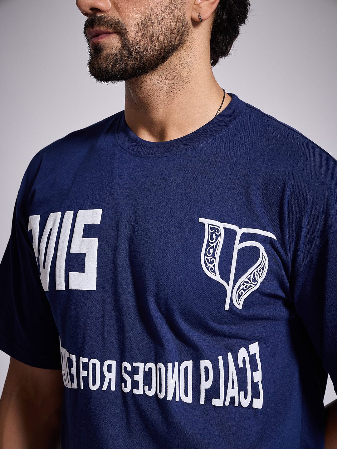 Navy Graphic Oversized Tshirt - Image 4