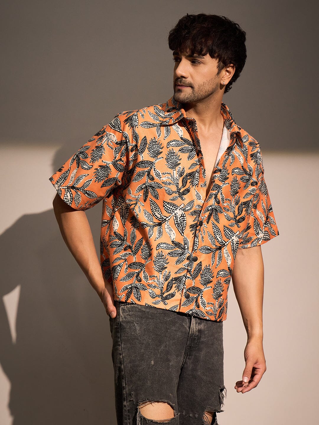 Orange Floral Print Cropped Shirt - Image 2