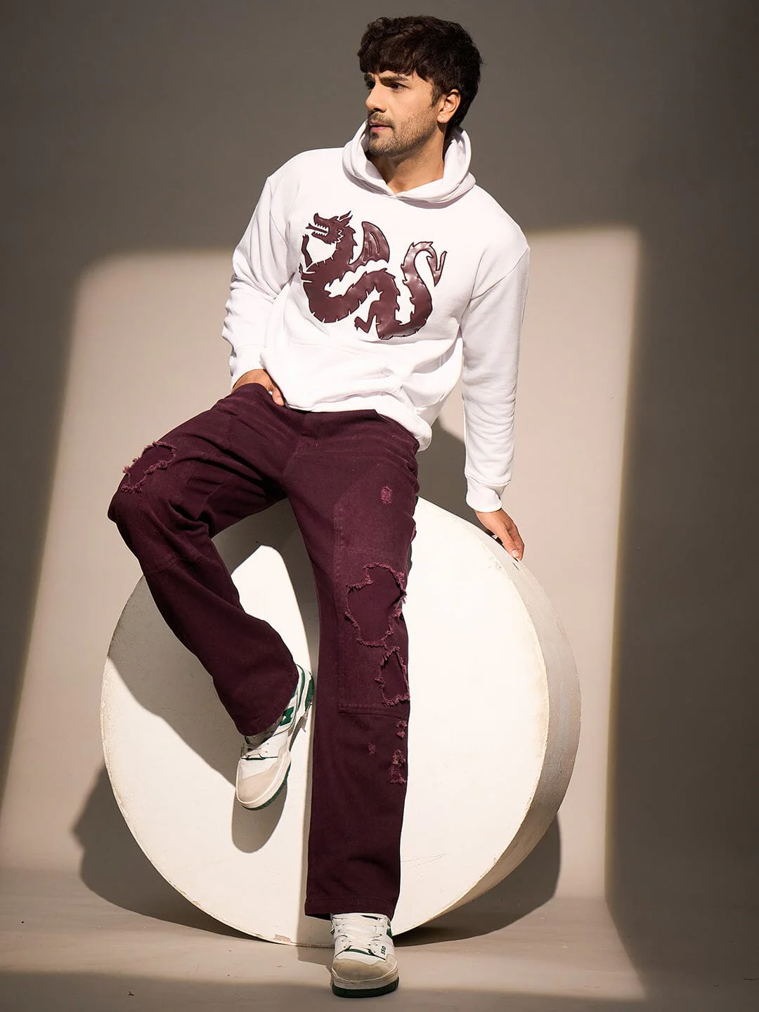 White Dragon Embroidery Oversized Hoodie - Image 6