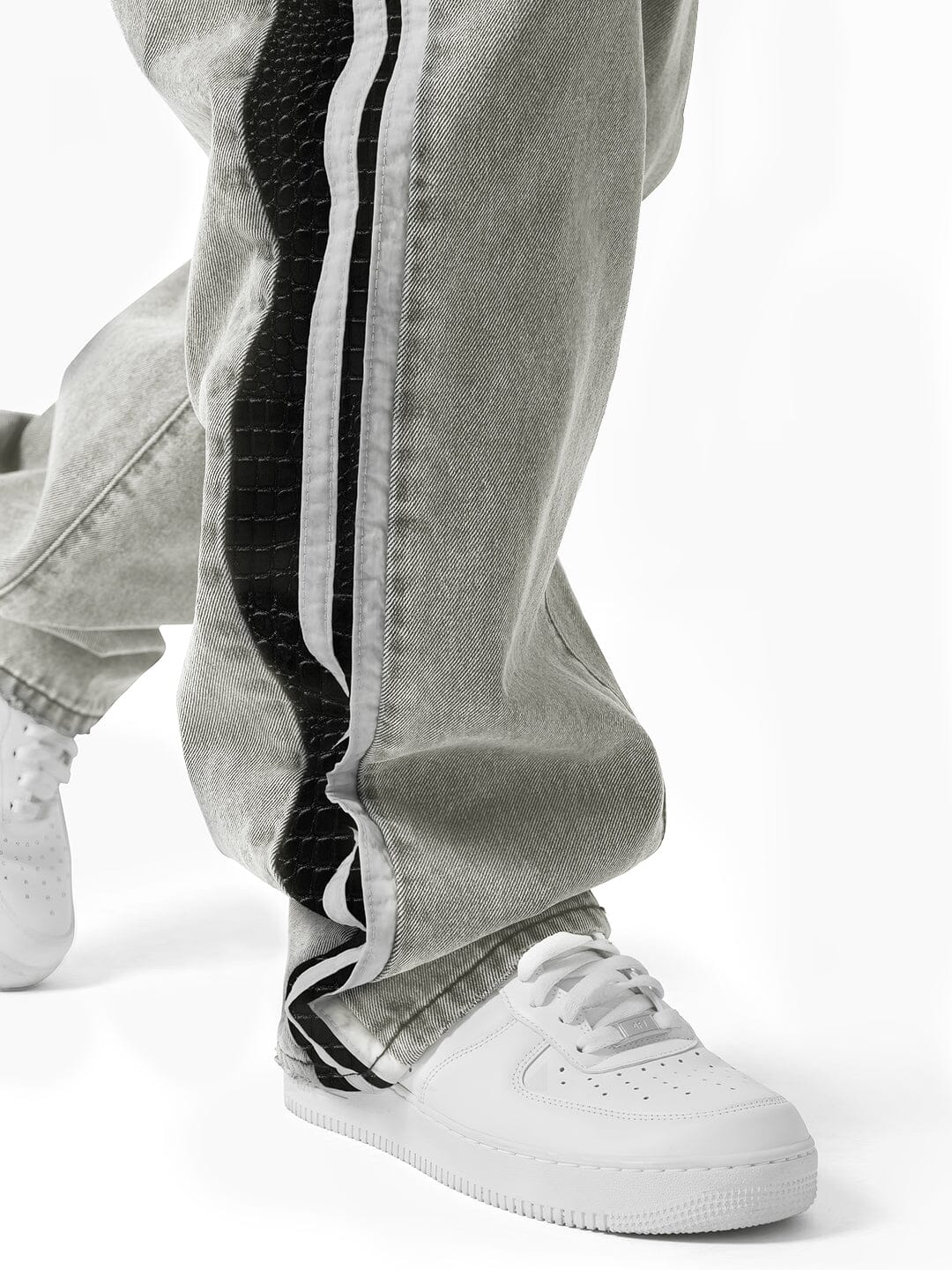 White Washed Baggy Snake Skin Stripe Denim - Image 7
